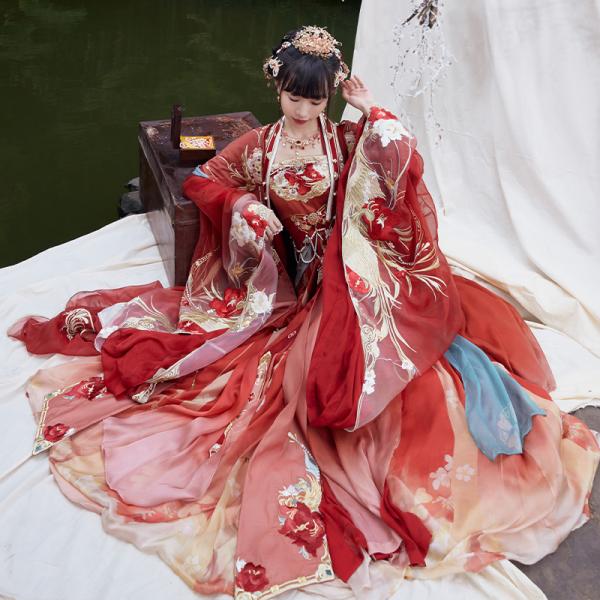 ✿動画がある✿ 結婚式漢服 レッド レディース　シルク チャイナ服 撮影「十三余--鸾凤瑶台」