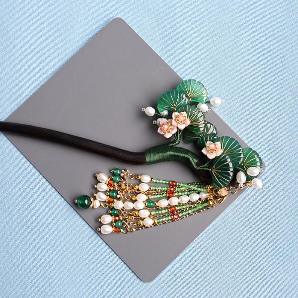【髪飾り1点】漢服飾り 緑瑪瑙髪飾り コクタンかんざし 松枝かんざし 手作り