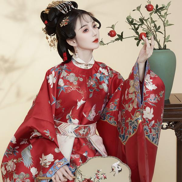 花柄漢服　結婚式用漢服 レディース漢服 レッド 撮影 公演 「钟灵记--繁华锦鹊」