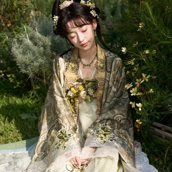 花柄刺繍漢服 [春晓幻梦诗]