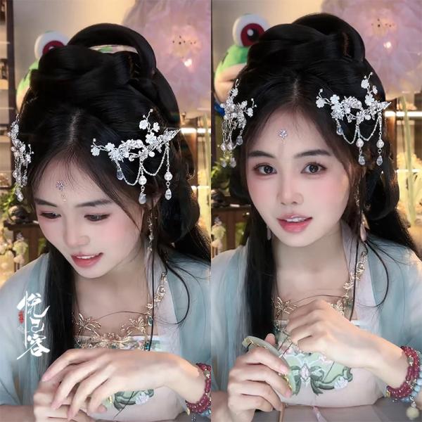 ヘアクリップ　悦己容[琴蝶引]