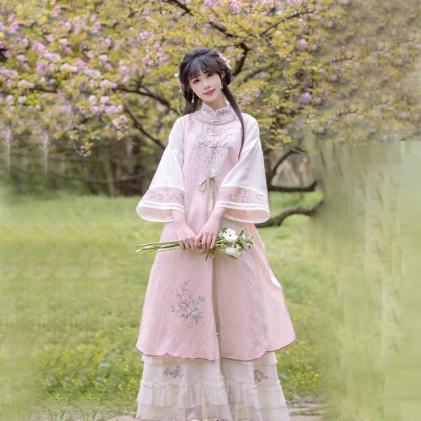 明制レディース漢服 花柄刺繍　远山乔【临水照花】