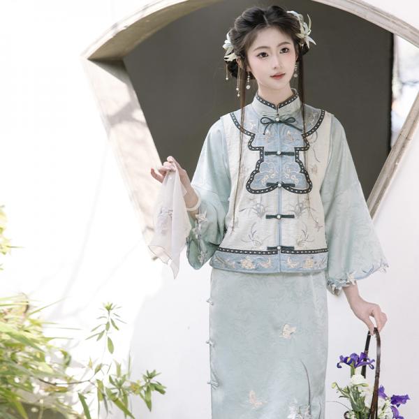 花刺繍レディース漢服　[兰心蕙质]