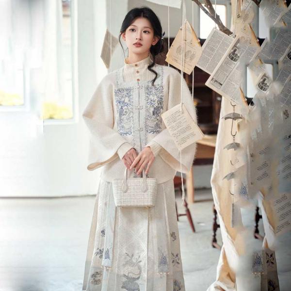 刺繍漢服 レディース漢服　十三余[千斛珠]