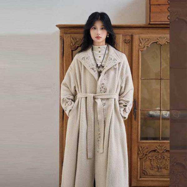 ウール刺繍コート レディース漢服　十三余[如是]