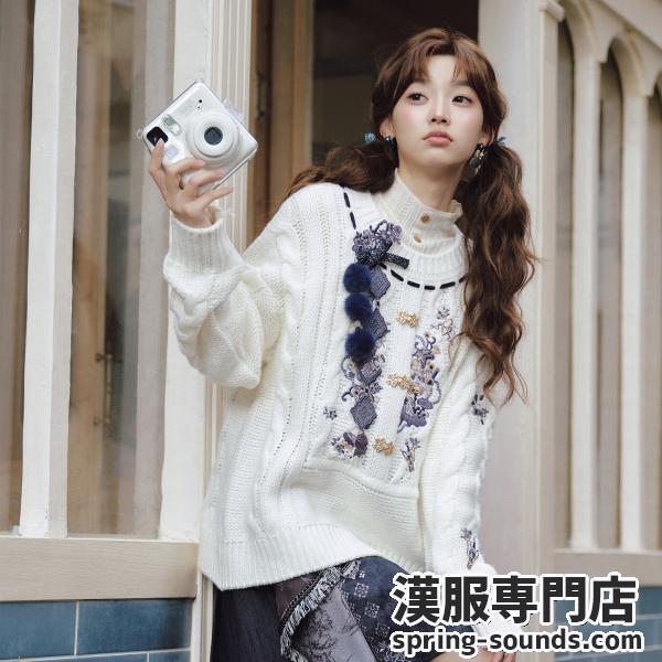 刺繍セーター+スカート [青花]