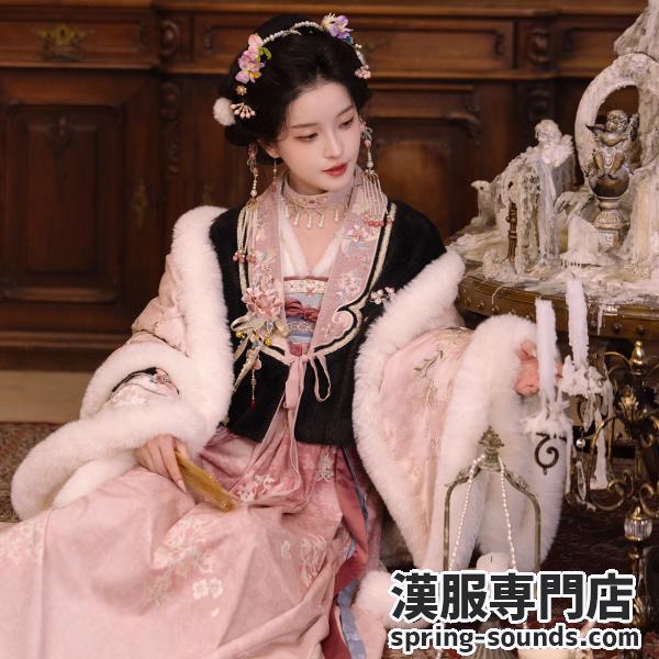 花柄刺繍レディース漢服　远山乔【粉墨千金】