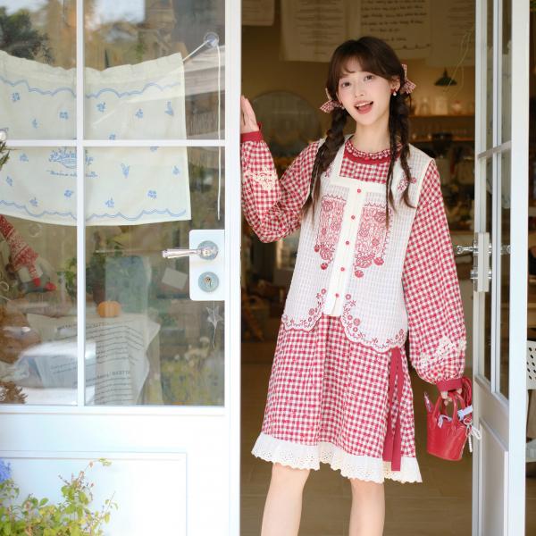 刺繍入り比甲＆チェック柄ワンピース 漢服風レディースセット 十三余[有好柿]