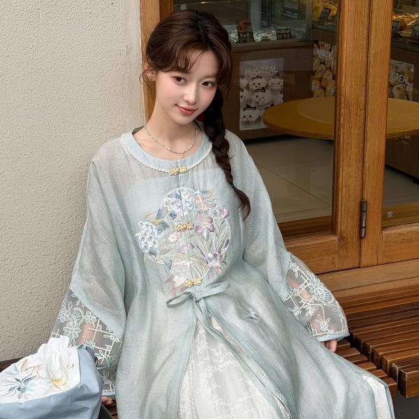 刺繍 丸襟対襟トップス ＋ 万能ゴムウエストスカート 漢元素レディースセット 十三余[青漪]