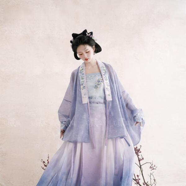 明制 対襟交領 キャミソール グラデーション馬面裙 紫色 国風漢服 春夏新作　无贰集【蓝楹】