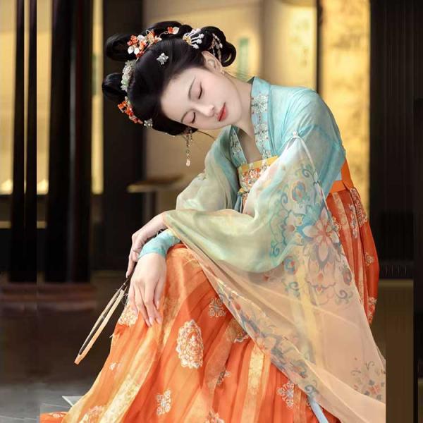 唐制漢服 レディース【重回汉唐花间意】