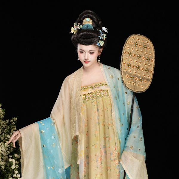 漢服復元・唐制 山迟【彤茵】